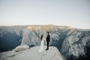 Yosemite Visitor Guide11