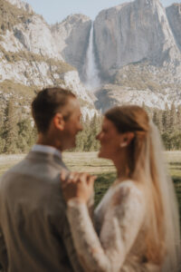 Yosemite swinging bridge elopement9