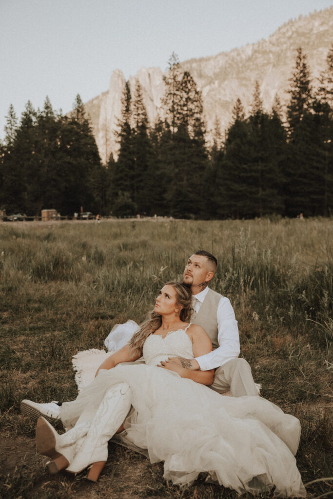 Yosemite elopement photographer cathedral beach sunset elopement 22