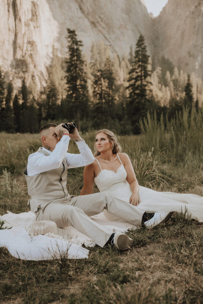 Yosemite elopement photographer cathedral beach sunset elopement 24