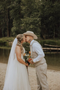 Yosemite elopement photographer cathedral beach sunset elopement 33