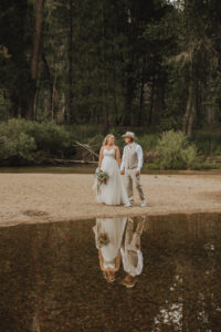Yosemite elopement photographer cathedral beach sunset elopement 40