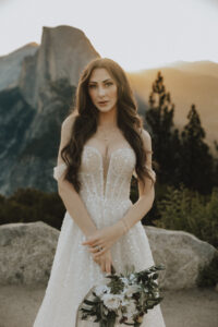 Yosemite elopement photographer glacier point sunrise elopement 14