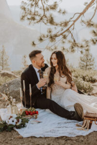 Yosemite elopement photographer glacier point sunrise elopement 24
